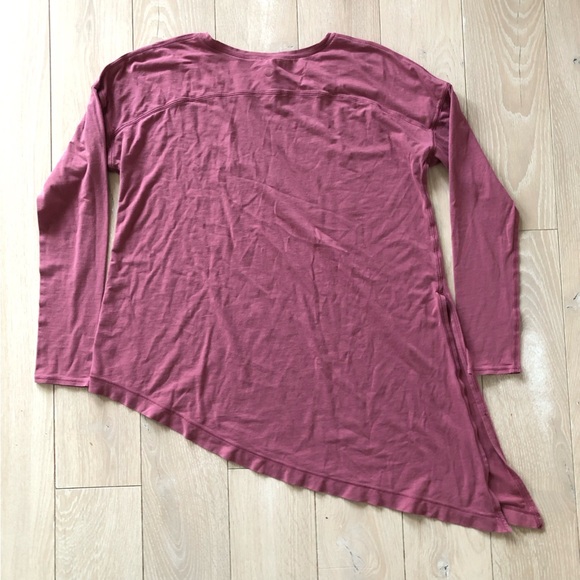 Lululemon To The Point Asymmetrical Long Sleeve Shirt in Misty Merlot Size 4 - Picture 9 of 10
